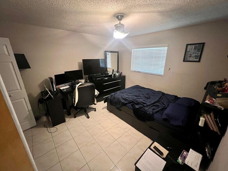 More Photos Of 2752 SW 3rd St, Miami Multifamily For Sale