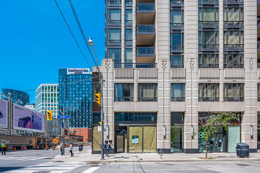 More Photos Of 7 Mercer St, Toronto Apartments For Lease