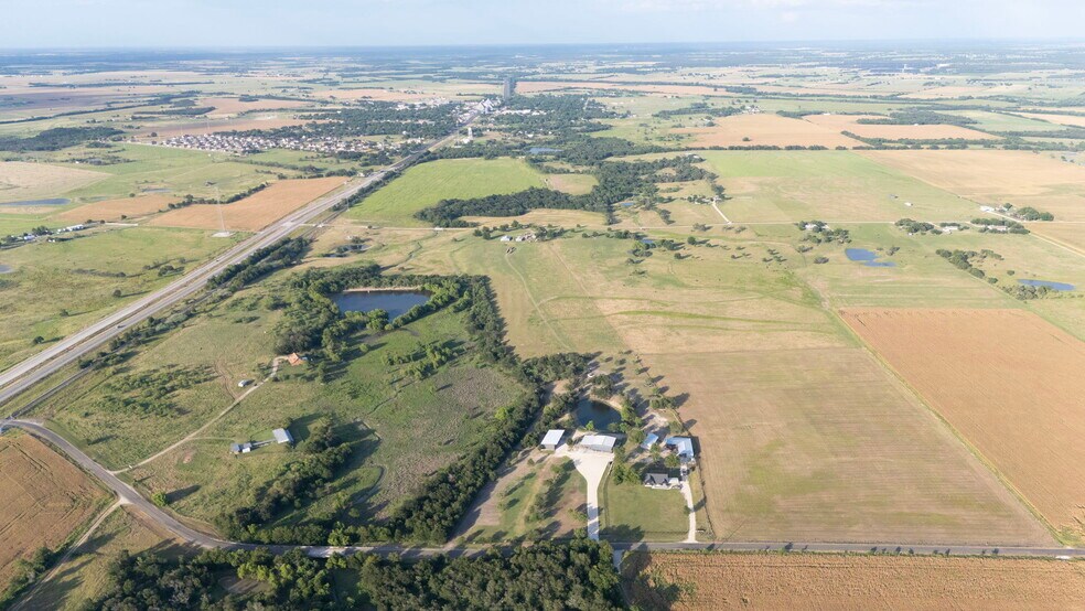More Photos Of 301 County Road 436, Thrall Land For Sale