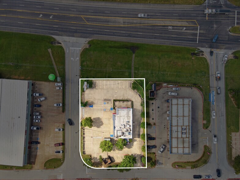 More Photos Of 2215 S Loop 256, Palestine Fast Food For Lease