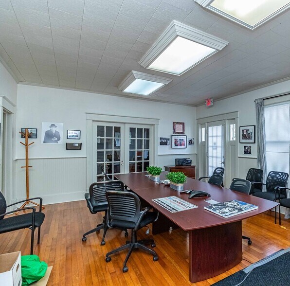 More Photos Of 1206 E Ash St, Goldsboro Loft Creative Space For Lease