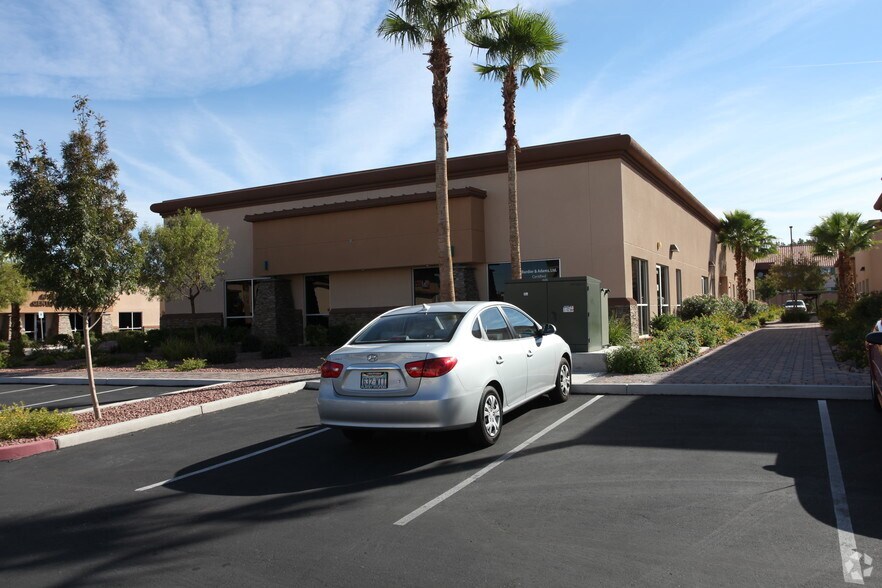 More Photos Of 4974 S Rainbow Blvd, Las Vegas Office For Sale