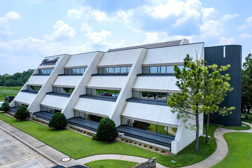 Primary Photo Of 2600 Van Buren St, Norman Office For Lease