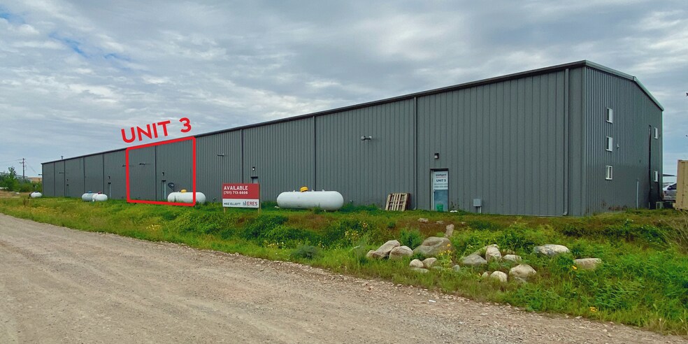 More Photos Of 5806 Baldwin Ln, Williston Warehouse For Lease