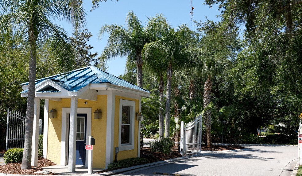 More Photos Of 2089 Heritage Key Blvd, Kissimmee Apartments For Sale