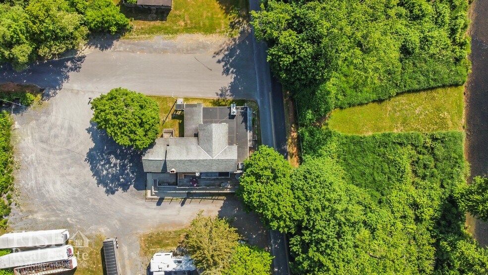 More Photos Of 2093 Island Rd, Lock Haven Restaurant For Sale