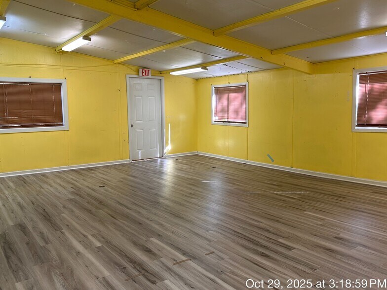 More Photos Of 7041 Kiln Delisle Rd, Pass Christian Daycare Center For Sale
