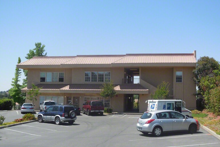 More Photos Of 1010 Camerado Dr, Cameron Park Office For Lease