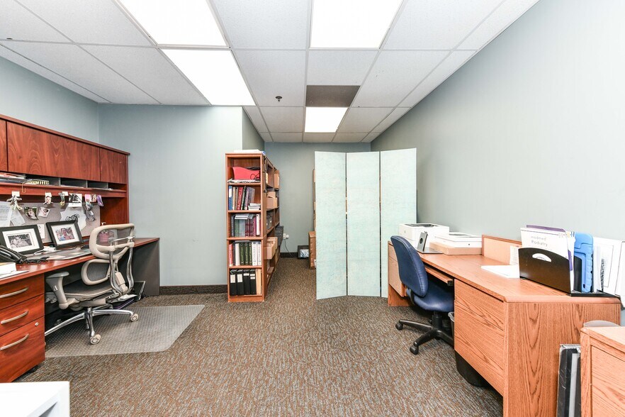 More Photos Of 1860 Town Center Dr, Reston Medical For Sale