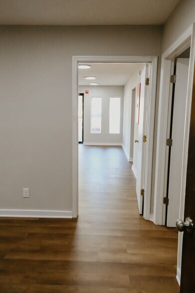 More Photos Of 307 Fields Dr, Aberdeen Warehouse For Lease