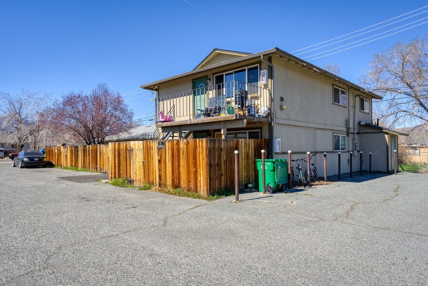 More Photos Of 1517 N Edmonds Dr, Carson City Multifamily For Sale