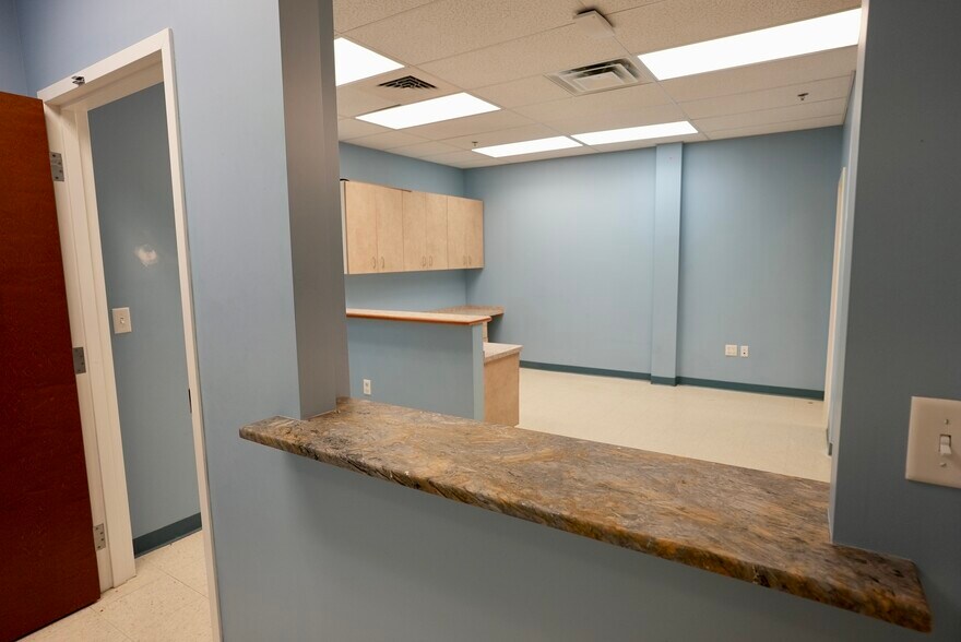 More Photos Of 1340 Belmont St, Brockton Medical For Lease