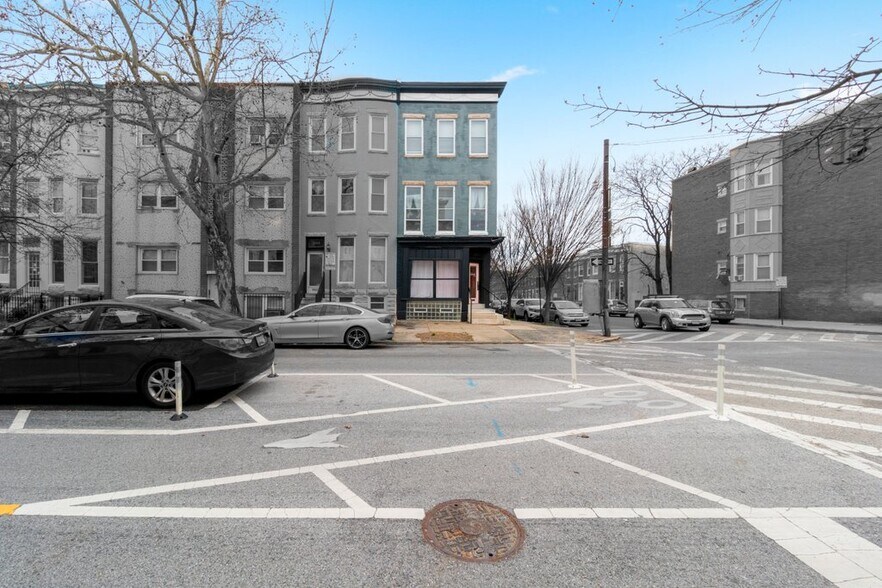 More Photos Of 2654 Maryland Ave, Baltimore Storefront Retail Residential For Lease