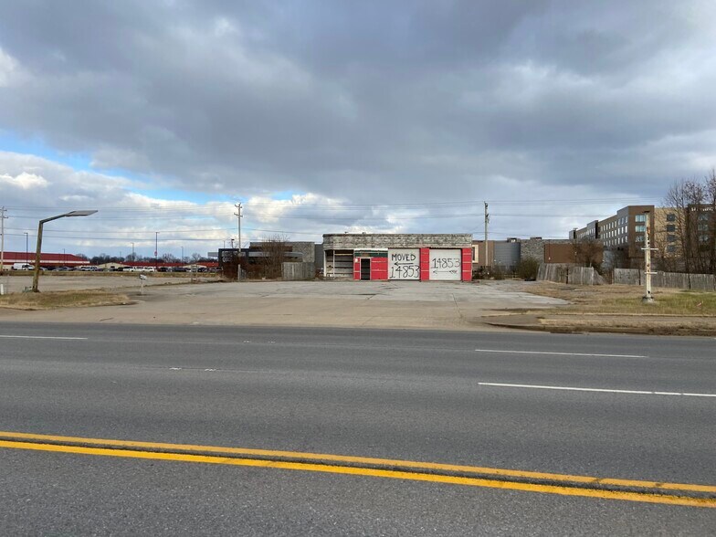 More Photos Of 15372 Fort Campbell Blvd, Oak Grove Land For Lease