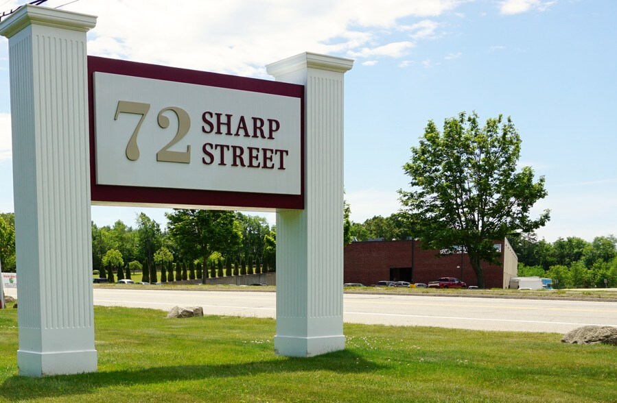 More Photos Of 72 Sharp St, Hingham Medical For Sale