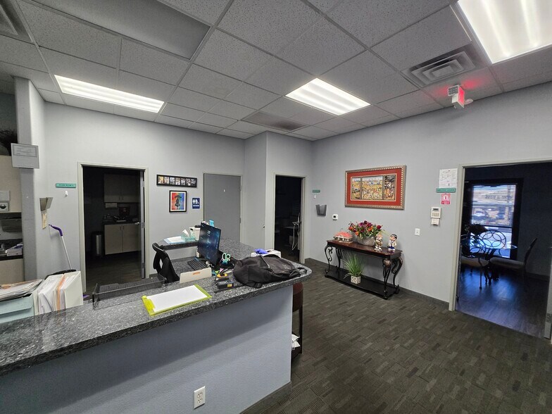 More Photos Of 1701 N Green Valley Pky, Henderson Unknown For Lease