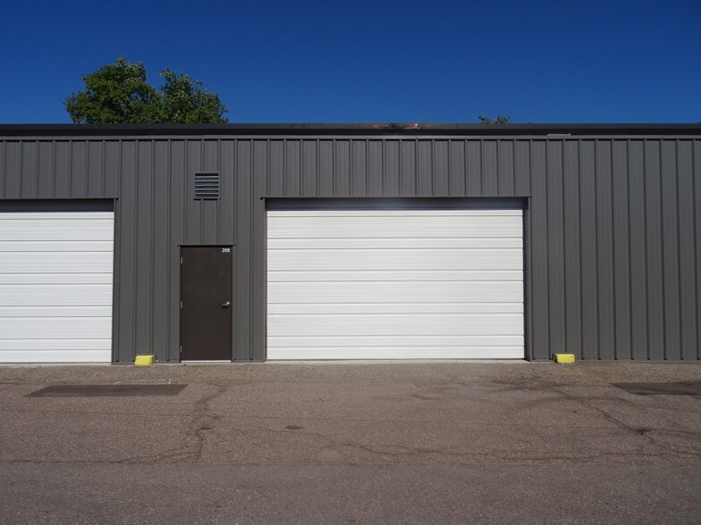 More Photos Of 1510 E Bell Rd, Phoenix Unknown For Lease