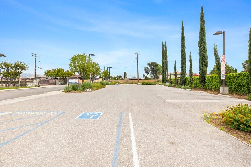 More Photos Of 437 N Riverside Ave, Rialto Loft Creative Space For Sale