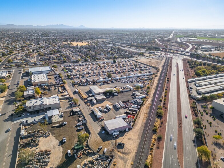 More Photos Of 7659 W Hatcher Rd, Peoria Warehouse For Sale
