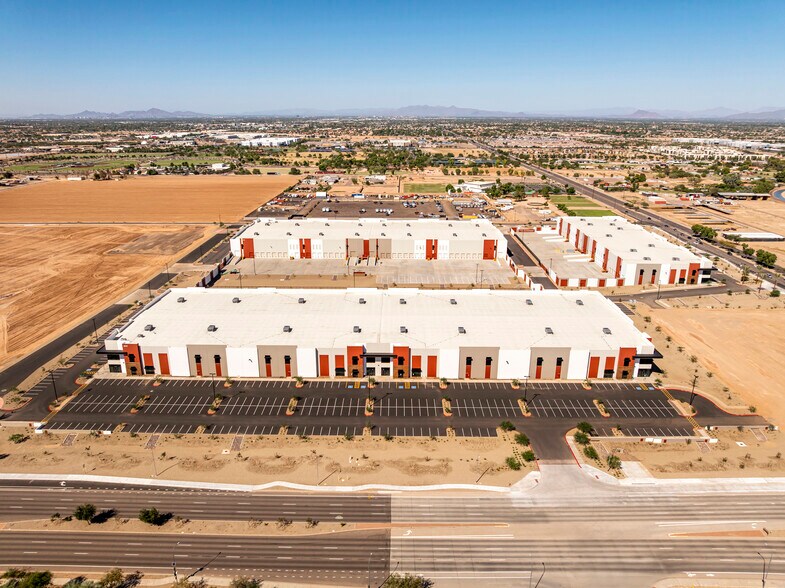 More Photos Of 905 E Queen Creek Rd, Chandler Unknown For Lease