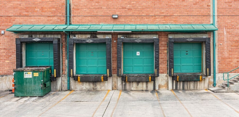 More Photos Of 1734 Centennial Blvd, San Antonio Warehouse For Lease