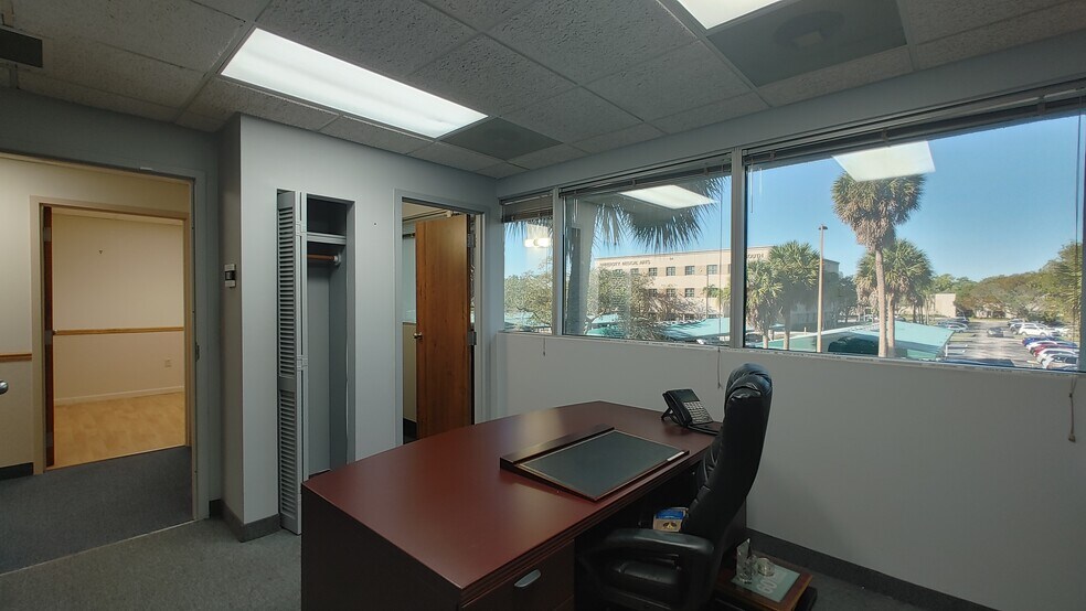 More Photos Of 7421 N University Dr, Tamarac Medical For Sale