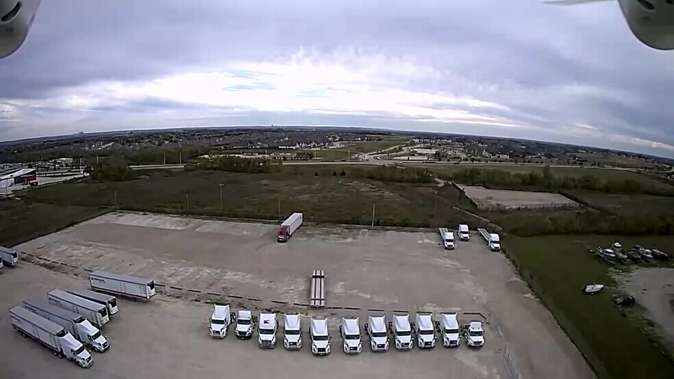 More Photos Of 103 Sentry Dr, Mansfield Land For Lease