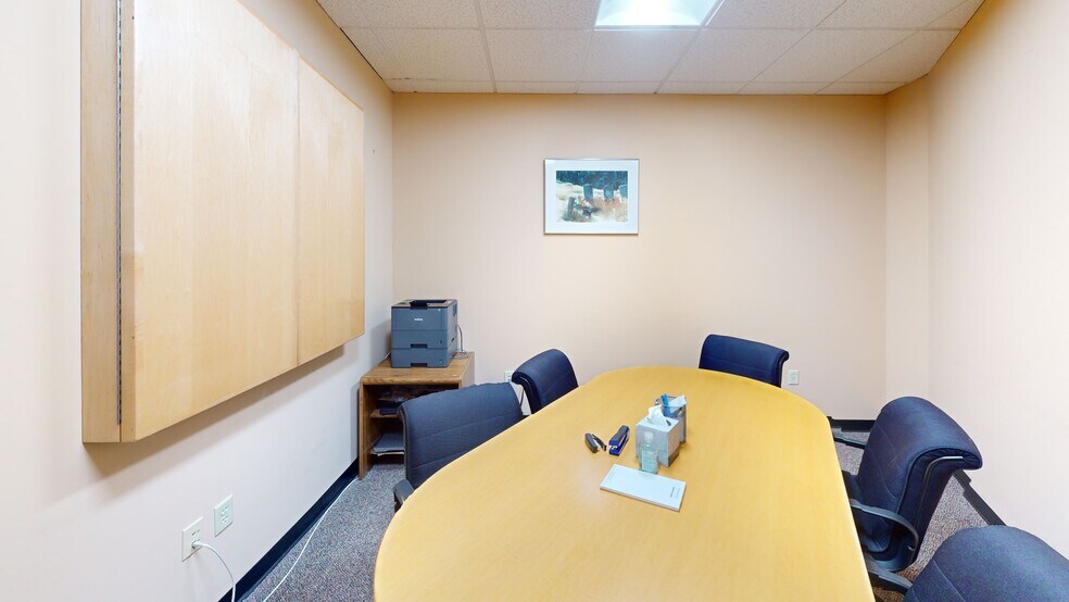 More Photos Of 1 Pillsbury St, Concord Office For Lease