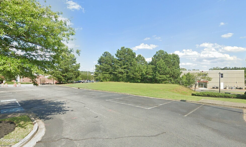 More Photos Of 4320 Suwanee Dam Rd, Suwanee Land For Sale