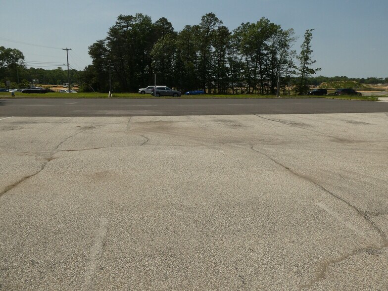 More Photos Of 350 Route 73, Berlin Health Club For Sale