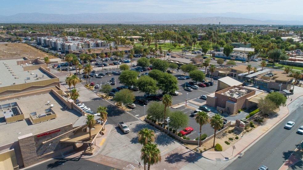 More Photos Of 425 S Sunrise Way, Palm Springs General Retail For Lease