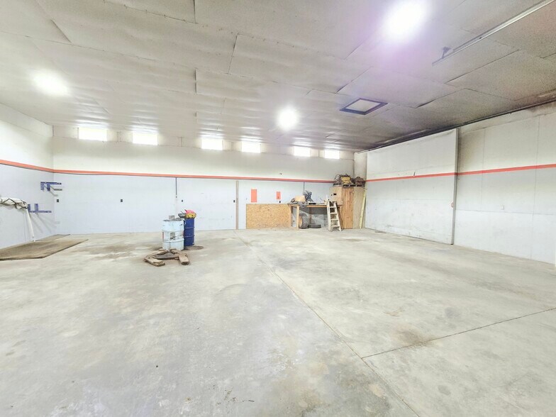 More Photos Of 3224 E Henrietta Rd, Henrietta Multifamily For Sale