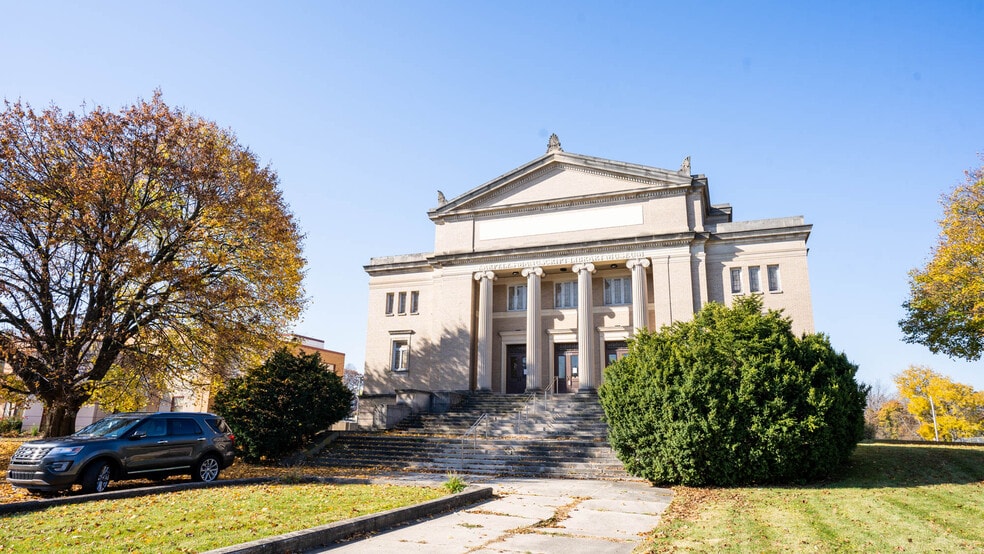 More Photos Of 2410 Fairfield Ave, Fort Wayne Religious Facility For Sale