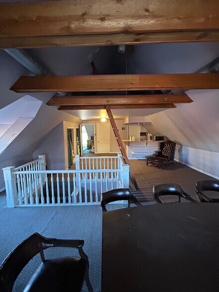More Photos Of 526 Greenup St, Covington Office For Sale