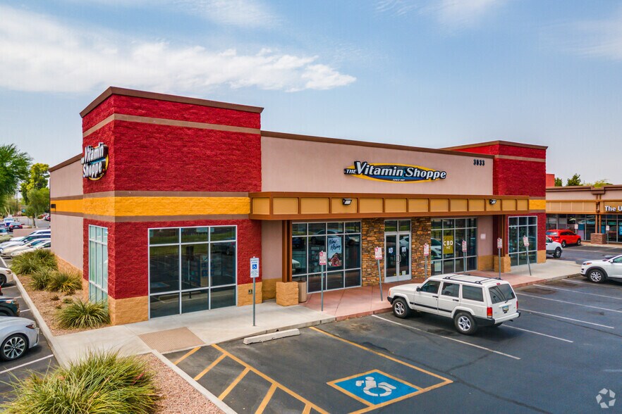 More Photos Of 10214 N Metro Pky, Phoenix Unknown For Lease