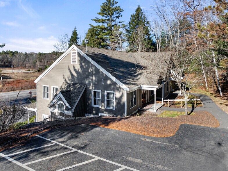 More Photos Of 401 Gilford Ave, Gilford Medical For Sale