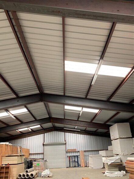 More Photos Of 411 Lee Rd, Mineral Wells Warehouse For Sale