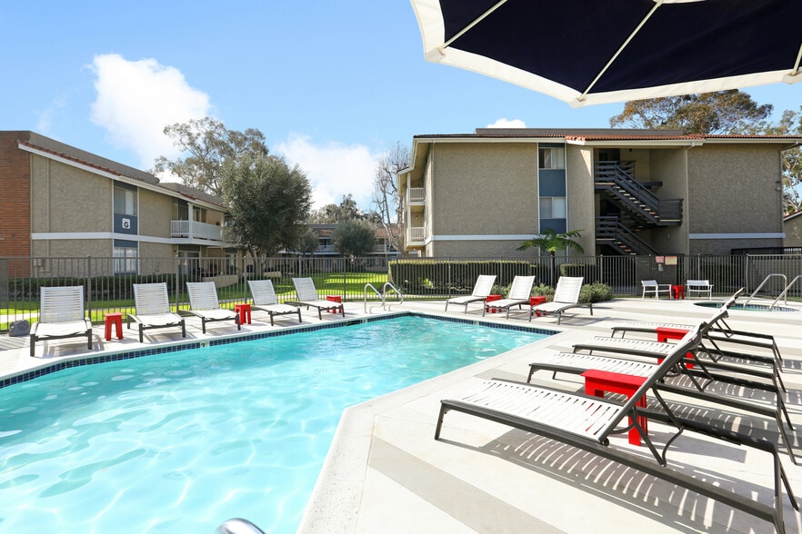 More Photos Of 2400-2444 Alvarado St, Oxnard Apartments For Sale