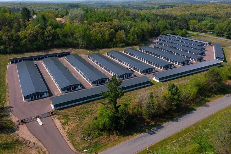 More Photos Of 4155 Old Town Hall Rd, Eau Claire Self Storage For Sale