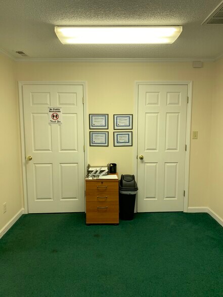 More Photos Of 128 E Garrison Blvd, Gastonia Medical For Lease