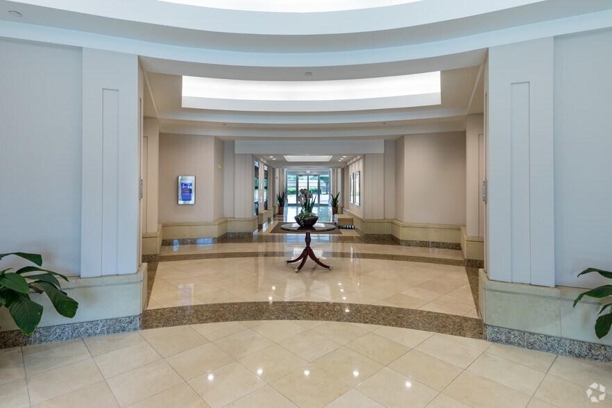 More Photos Of 3430 Toringdon Way, Charlotte Office For Lease