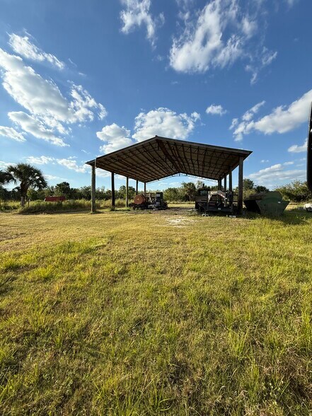 More Photos Of 2105 86th Ave SW, Vero Beach Land For Sale