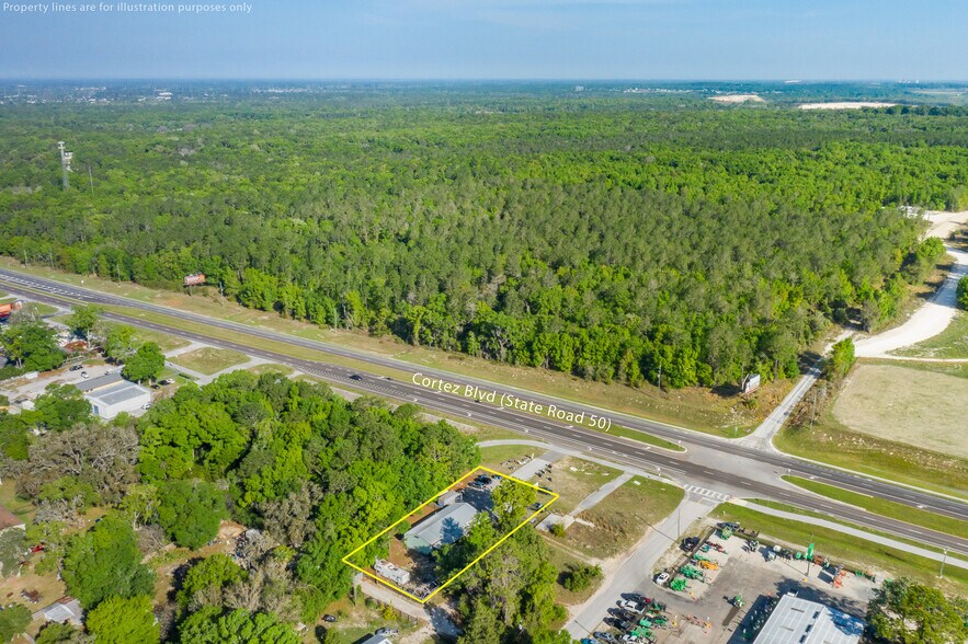 More Photos Of 17022 Cortez Blvd, Brooksville Auto Repair For Sale