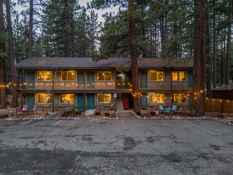 More Photos Of 1072 Ski Run Blvd, South Lake Tahoe Hotel For Sale