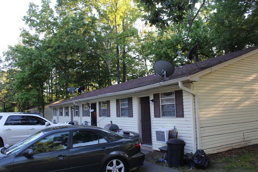 More Photos Of 1600 Lane St, Pine Bluff Apartments For Sale