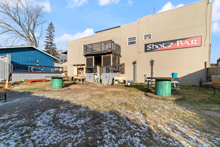 More Photos Of 1321 Commonwealth Ave, Duluth Storefront For Sale