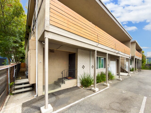 More Photos Of 1533-1537 Harmon St, Berkeley Apartments For Sale