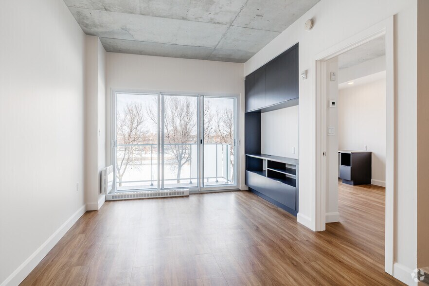 More Photos Of 5250 Rue Molson, Montréal Apartments For Lease