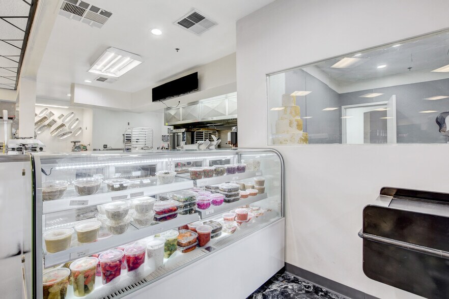 More Photos Of 4375 S Buffalo Dr, Las Vegas Storefront Retail Office For Sale