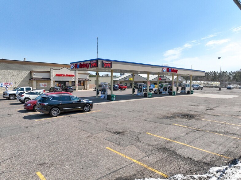 More Photos Of 17158 County Highway J, Chippewa Falls Supermarket For Lease